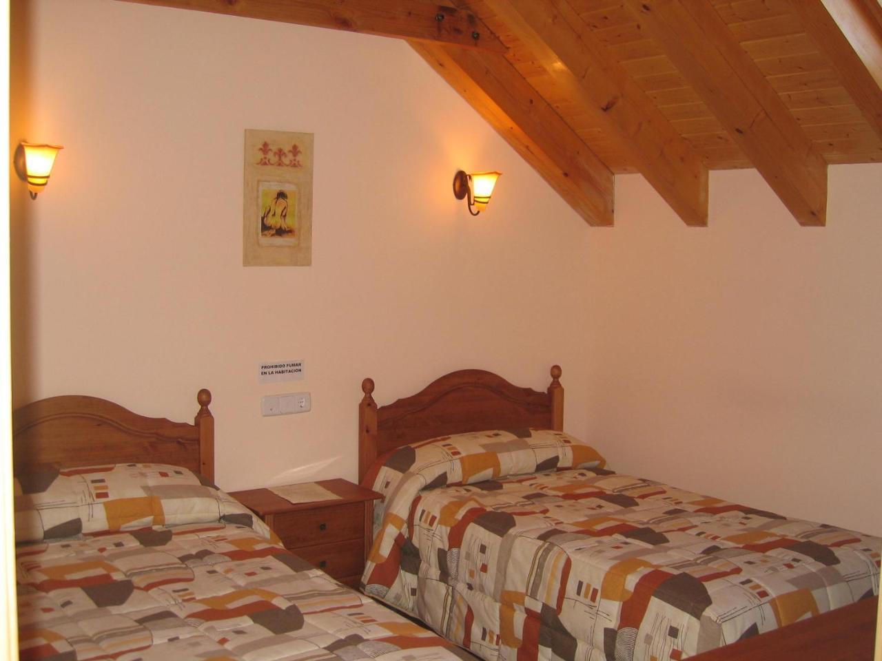 Casa Rural Ornat Etxea Vidangoz Exterior foto